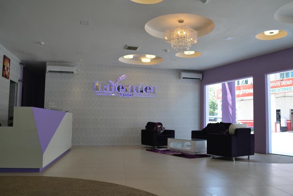 Lavender Hotel Teluk Intan Exterior foto